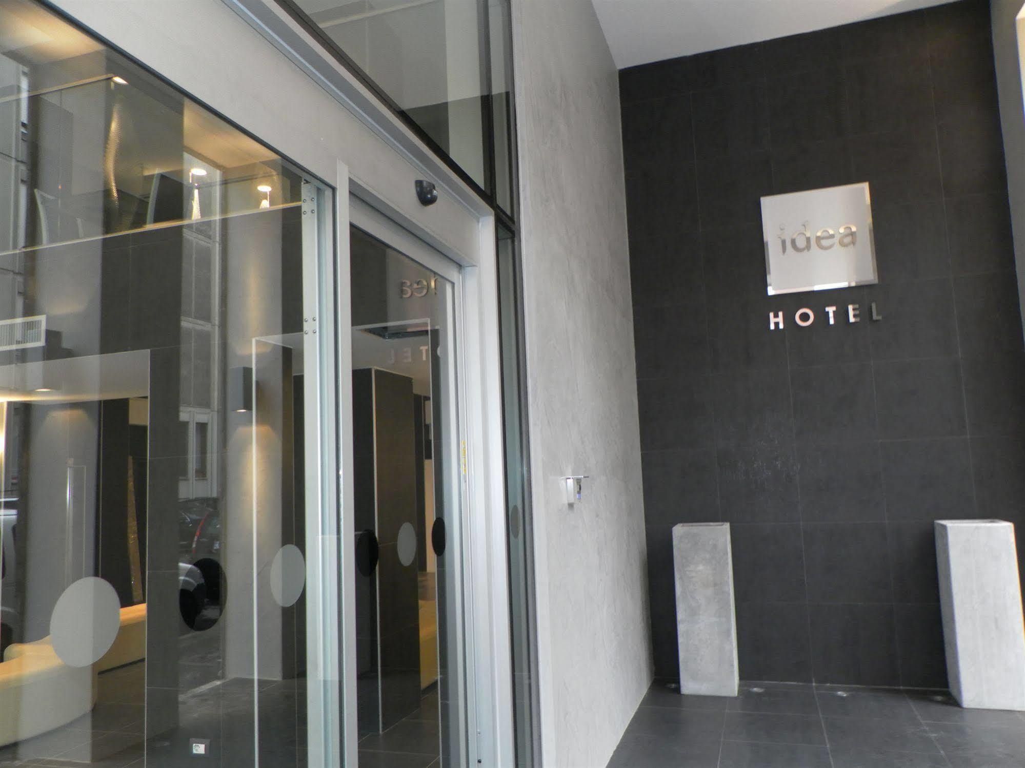 Smart Hotel Central Milan Exterior photo